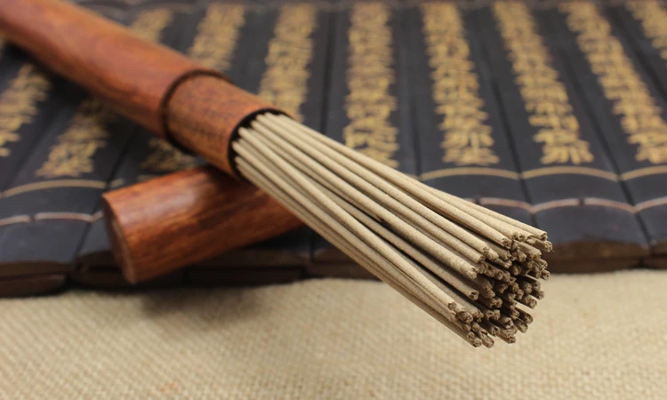 A++ натуральный агаровое дерево 6A Oudh ладан палочки Вьетнам Eaglewood 21 см+ 75 палочки сладкий аромат для медитации Ароматерапия