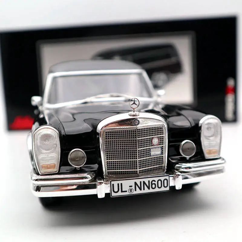 SCHUCO 1:18 Mer-es-B-nz 600 автомобиль для похорон 1965 CARRO FUNEBRE игрушки модели автомобилей черный