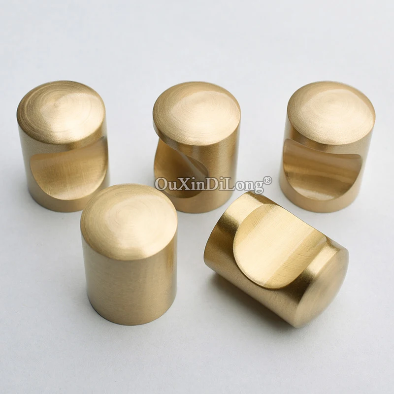أعلى جودة 10 PCS الأوروبي الصلبة براس مطبخ مجلس الوزراء مقابض باب دولاب تسريحة درج خزانة مشروبات التأثيرات مقابض وأُكر
