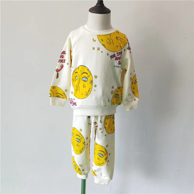 

Lashojas 2018 New Autumn winter Moon Sweatshirt and Sweatpants for kids boys girls children clothes