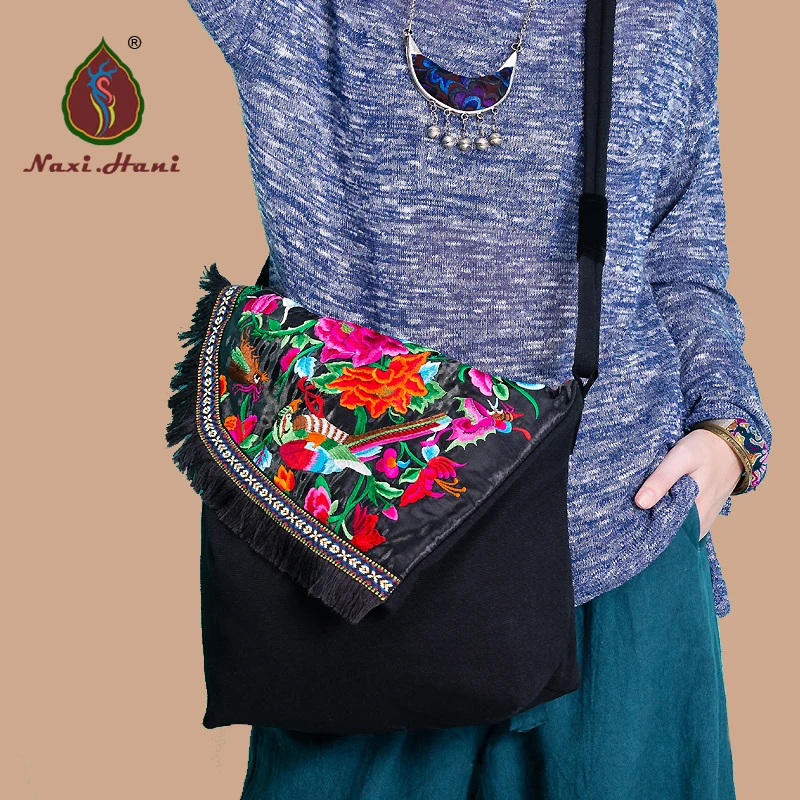 

HOT SALES Original Ethnic Animal Prints embroideried Black canvas Hobos bags Thailand Vintage cover women Shoulder bags