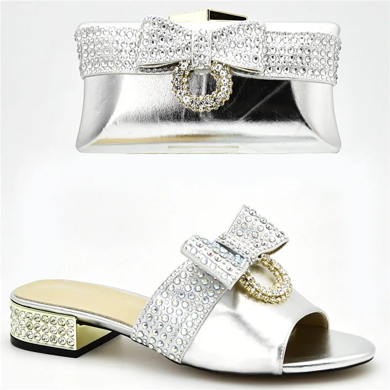 Strass or Avec Assortis Luxe De Et Nigérian Sacs Arrivée sliver Chaussures Décoré Ensemble Sac blue rouge Noir Les Italiennes Nouvelle Designers Femmes vxU66O