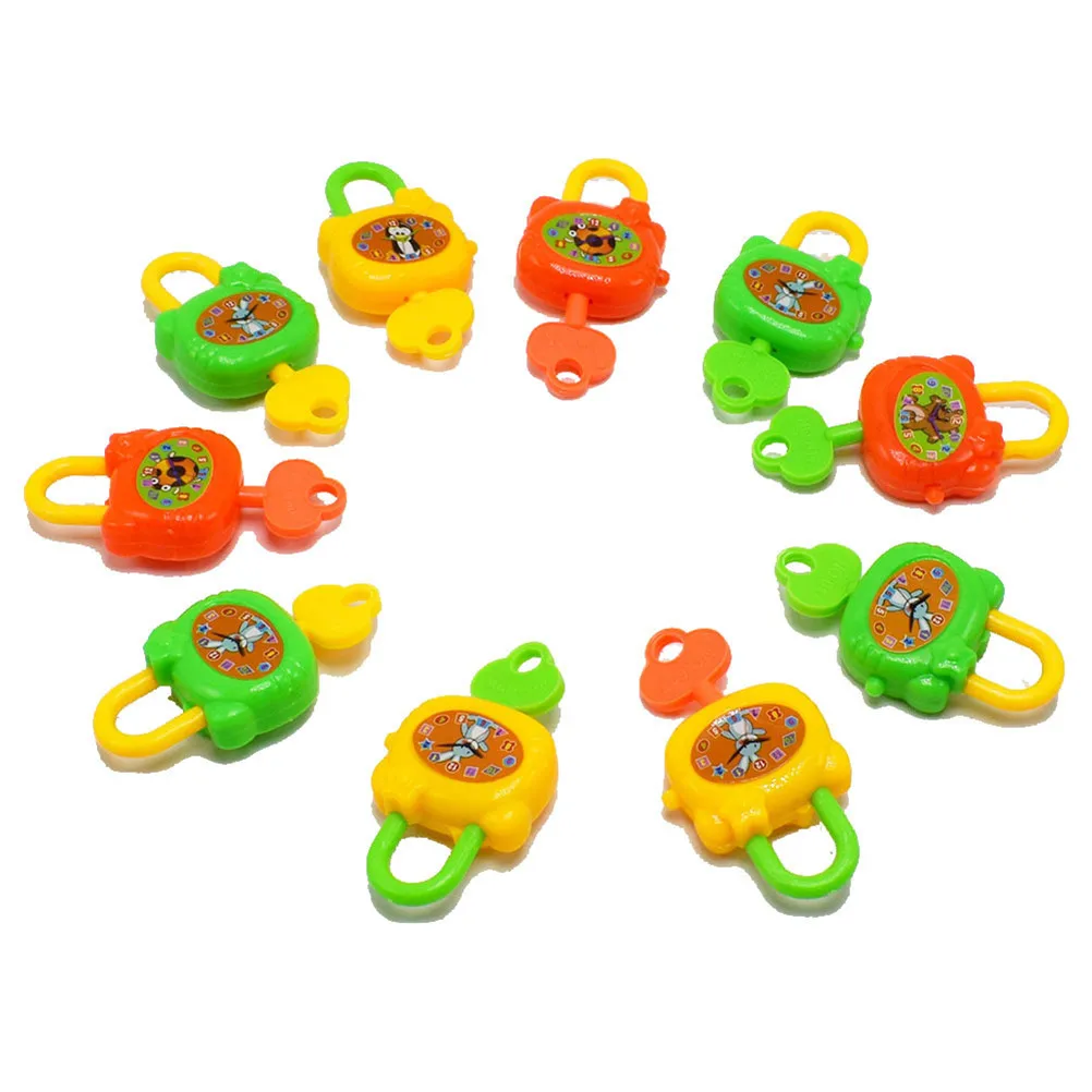 

New Plastic Cartoon Children With Keys Toy Locks Notebook Lock Gift toys For Kids Colorful Birthday Toy 2 pcs