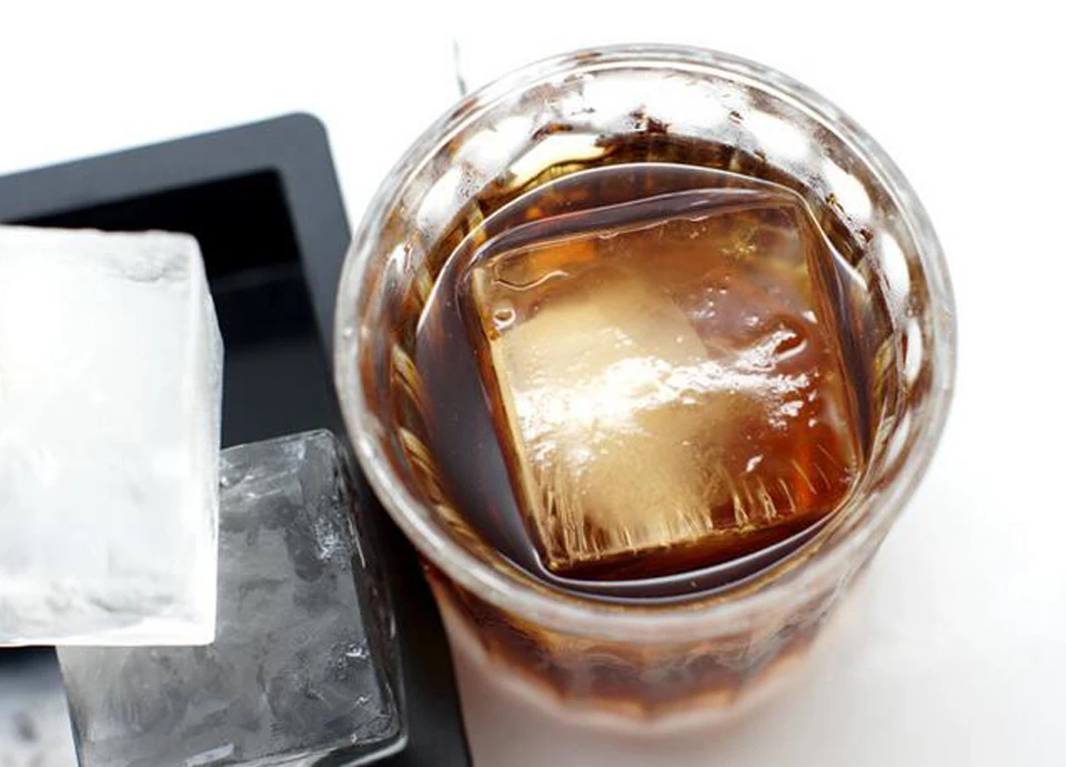 Big-Size-Large-Ice-Cube-Square-Tray-Mold-Mould-Bar-Kitchen-Accessories (3)