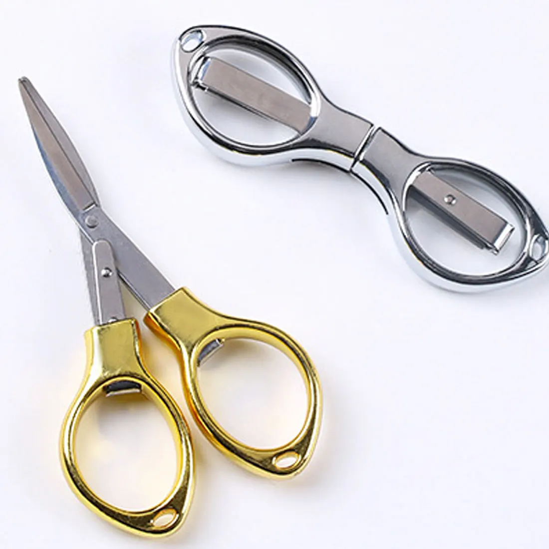 

1pcs Mini Stainless Steel Folding Scissors Keychain Fishing Scissor Cutter Camping Tool Silver/Gold