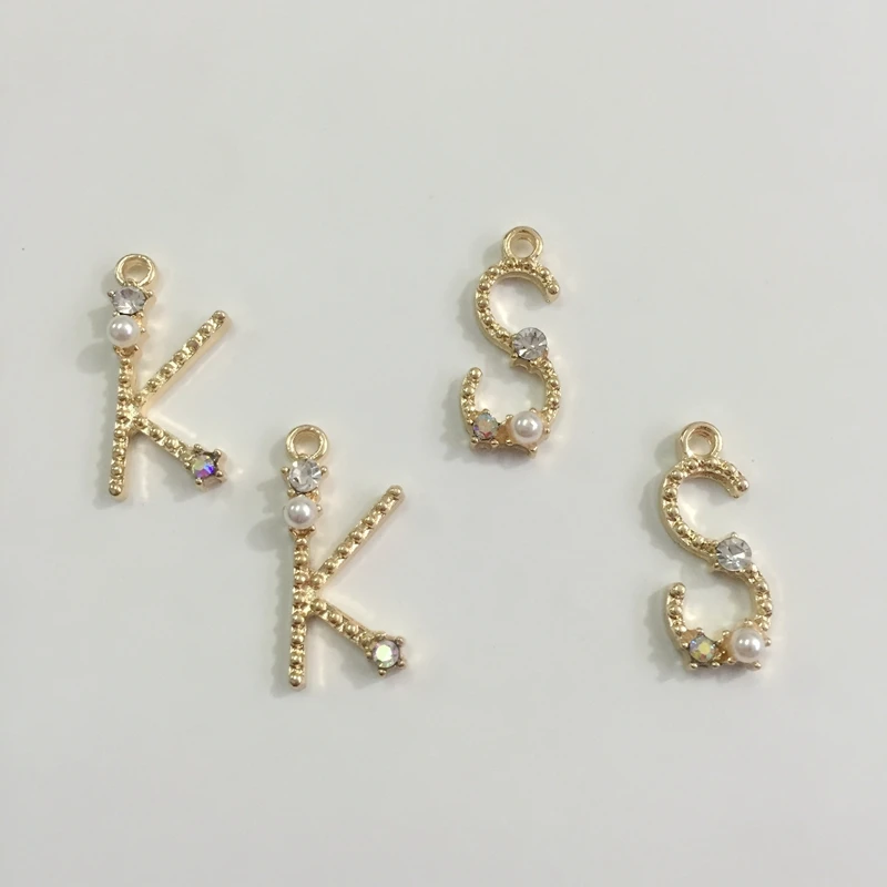 

22MM 30Pcs/Pack Alphabet Style Glass Crystal Pendants KC Gold Alloy Charm Jewelry Charms Pendants