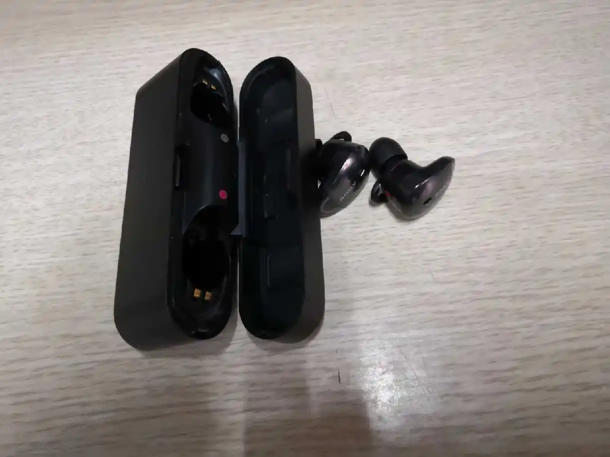 SPECIAL PRICE!! USED Sony WF-1000X  WF-1000X