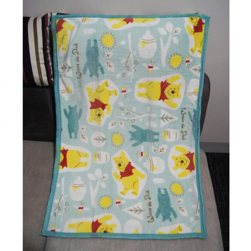 

Disney Cartoon Soft Flannel Brown CHIP & DALE Small Size Blanket Throw 70x100cm for Kids Dog Cat on Bed/Sofa/Crib/Plane
