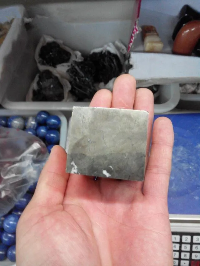 AAA + + Natural polished cube Iron Pyrite Quartz Crystal Healing Energy Stone Raw Ore Stone Mineral Specimens Wholesale 262.5g 3