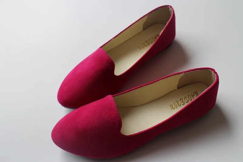 dark red flat shoes
