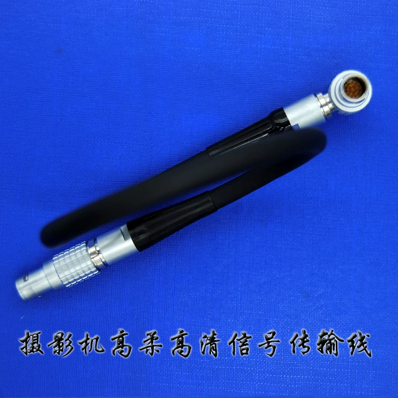 

RED LCD/EVF Cable Right-to-Straight 18 Inch providing High-Resolution to any RED display(1M)