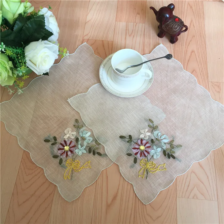 Luxury White Slub Yarn Lace Napkins Wedding 3D Flowers Sequined Beads Western Mat Coffee Mug Coaster Doily For Kitchen Table
