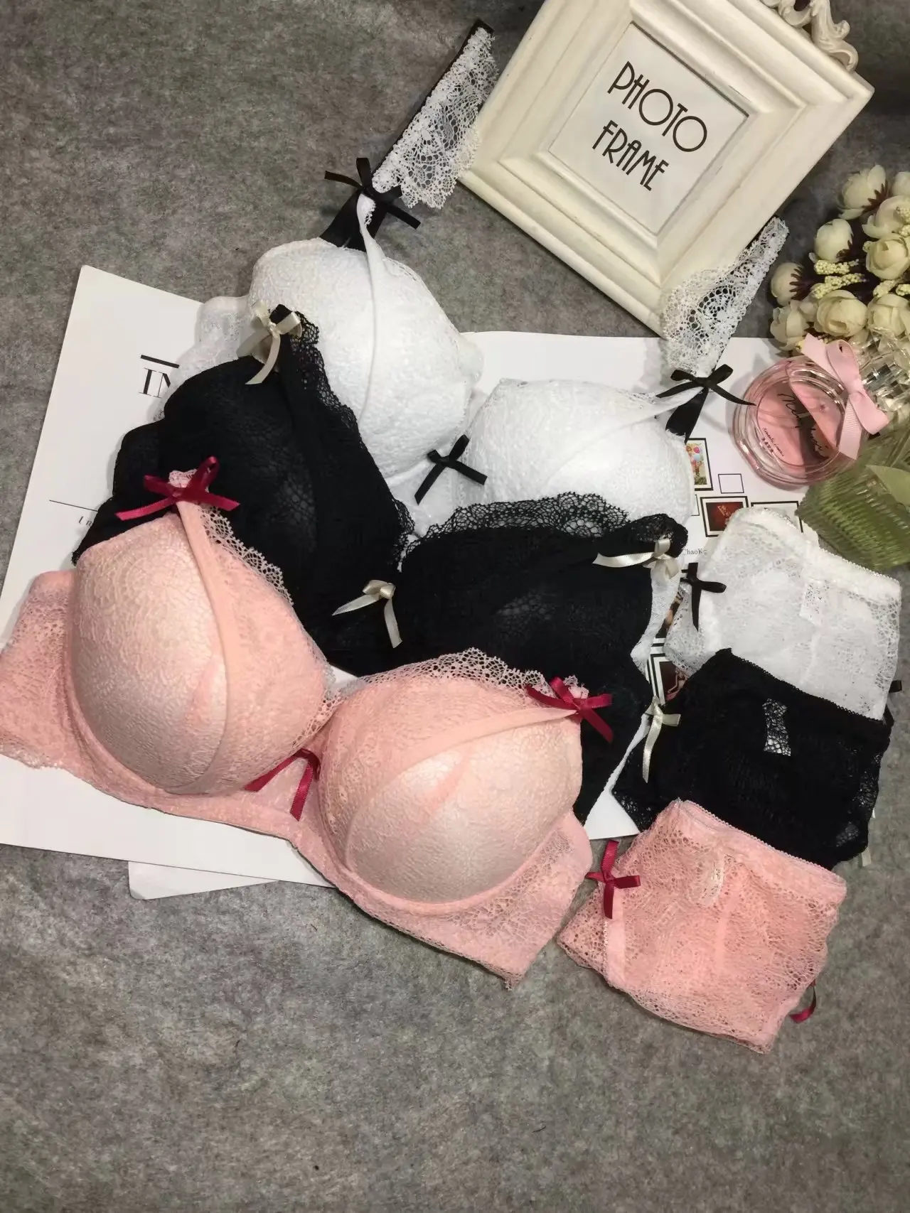 Lace Thread Empty Embroidery Women Bra Set Sexy Lingerie Push Up Padded Cotton braWomen Underwear Set