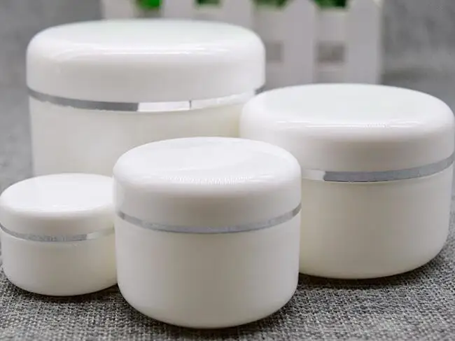 

20g/50g/100g/250g Empty white PP face cream jar Skin Care Cream Jar With Plastic Lids with Insert Cosmetic Container
