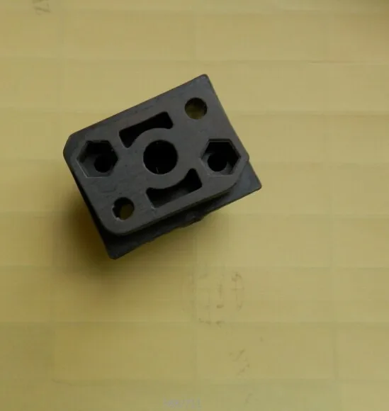 CARBURETOR INSULATOR HONDA GX22 GX31 4