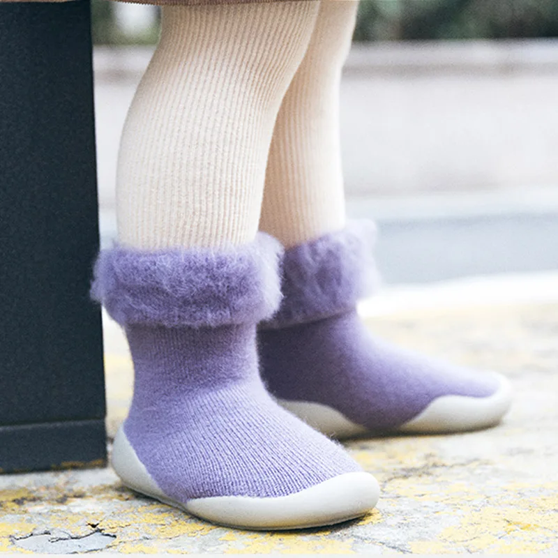KiDaDndy/1 пара хлопковых Нескользящие Детские ботинки с резиновой подошвой, теплый ворс, мягкие носки для малышей, зимняя обувь SO500