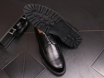 

Men Dress Shoes Genuine Leather Flat Business Casual Shoes Loafers Male Formal Wedding Shoes Zapatillas Hombre size 37-44
