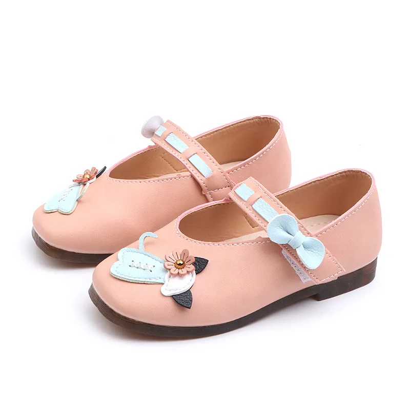 

leather sandals girls 2019 soft leather in summer the new childrem children beach shoes kids princess flat with sandals
