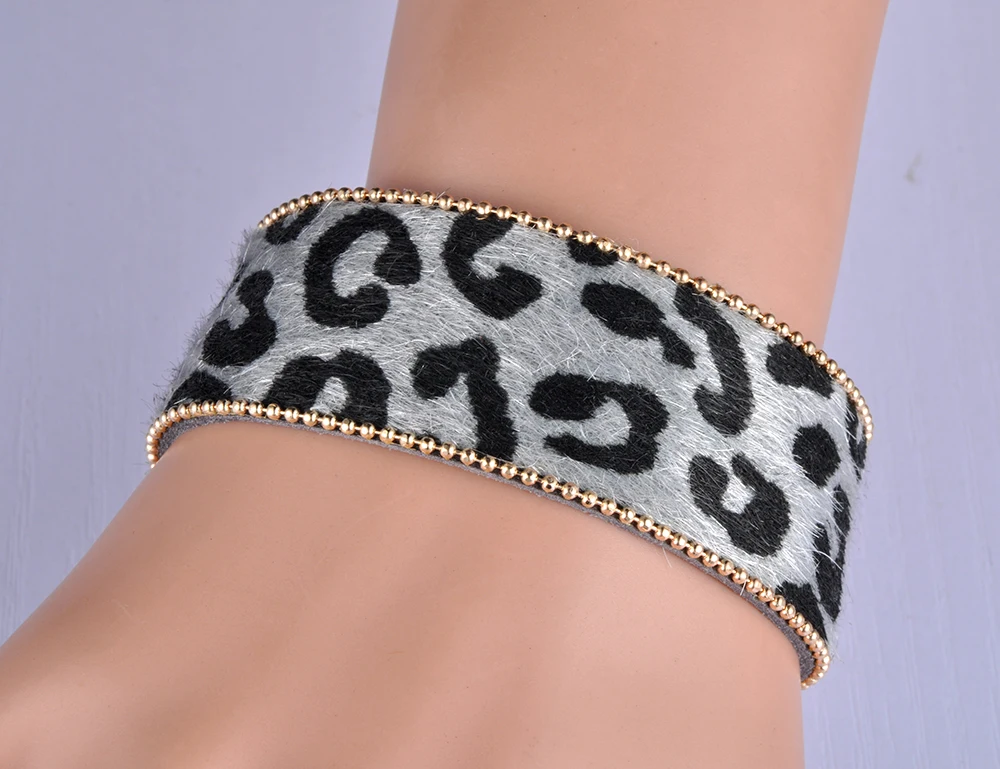Lokaer Лидер продаж модный кожаный браслет из конского волоса Леопардовый принт магнитная пряжка для женщин подарок WRBR015