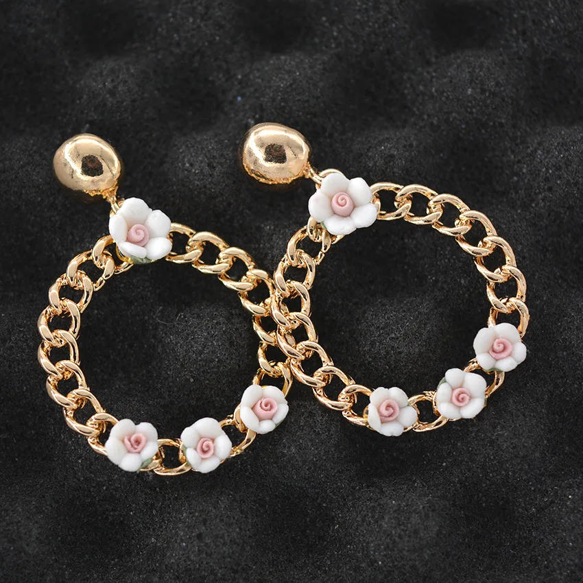 Classic vintage plant drop earrings for women