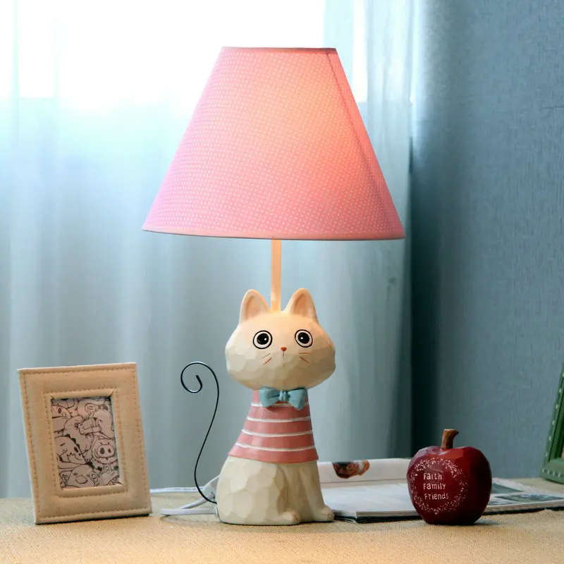 Creative Lovely Cartoon Iron Tail Cat E27 Dimmiable Table Lamp For