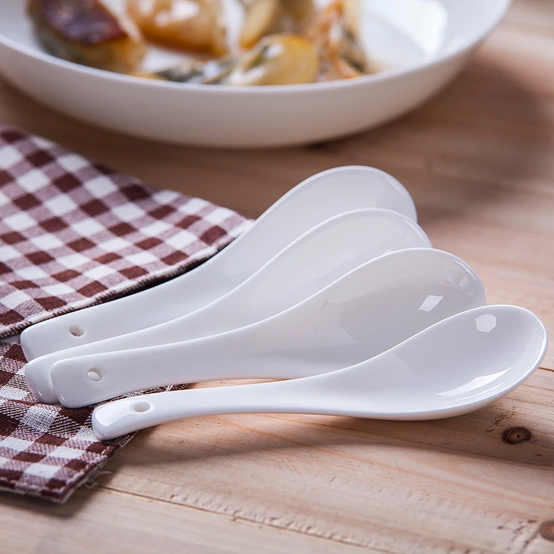Porcelain spoon pure white bone china small spoon soup spoons use for soup 4 pieces as a unit