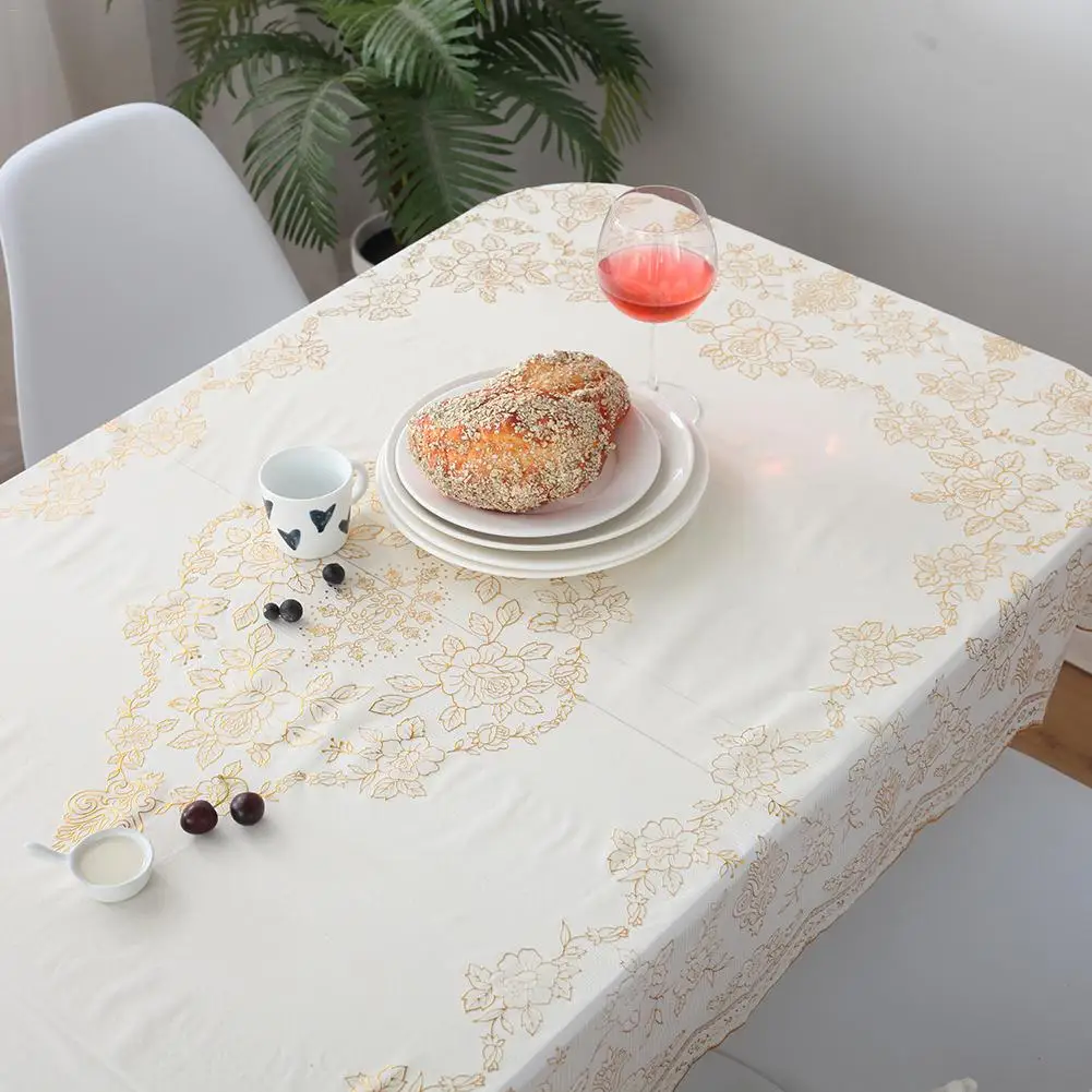 المستطيل تنقش مفارش الدانتيل غطاء الطاولة الذهب الأبيض الفينيل للماء النفط واقية سماط