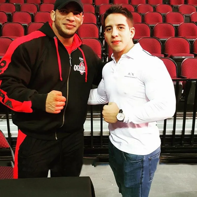 9342214357_447170321