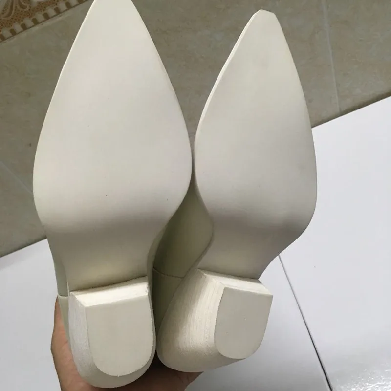 Botas Mujer Ботинки с вышивкой Для женщин кожаный бурдюк, женская обувь на высоком каблуке Для женщин сапоги до колена; женские сапоги; Botines Mujer с волнообразным краем; Zapatos De Mujer