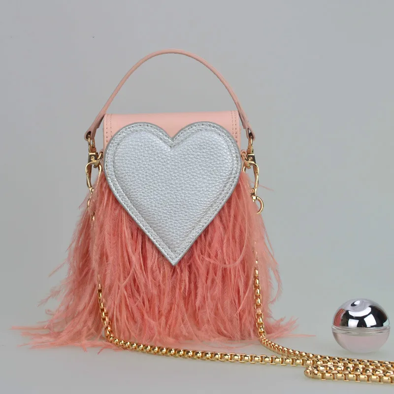 

2017 Autumn Winter New handbags Korean Fashion Personality Ostrich Feather Box Chain Shoulder Messenger Bag Christmas Gifts