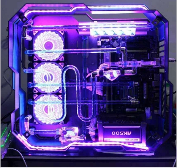 Настольный игровой компьютер i7 7700k 8G/16GB 1T GX1080 ATX ПК с модом полностью алюминиевый