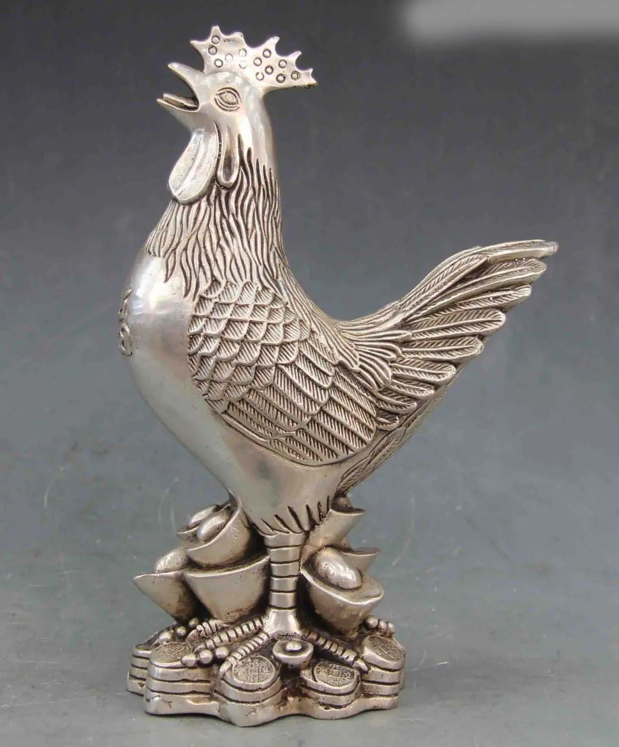 

Chinese White Copper Silver fengshui Lucky YuanBao Cion Zodiac Chicken Rooster SD 506