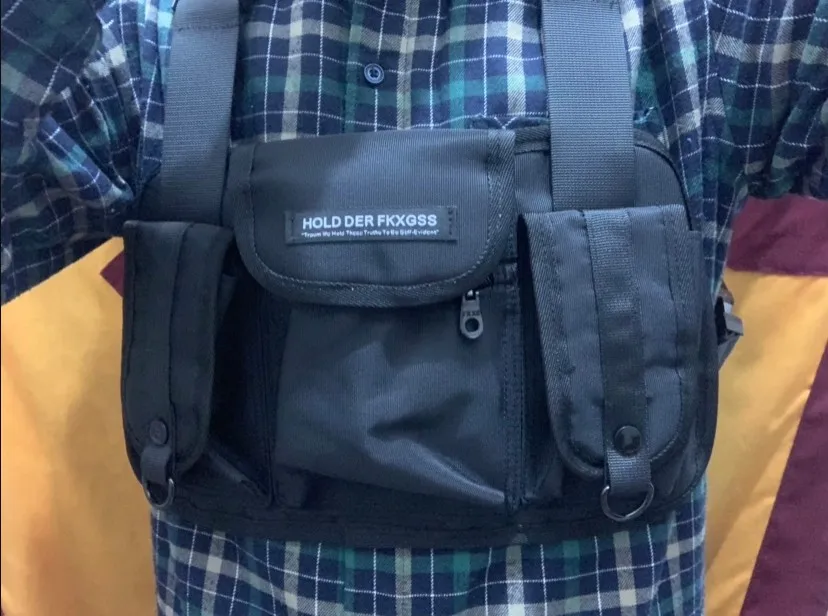 Bolso Táctico Negro Bolso De Arnés Bolso De Pecho De Nylon Para Hombres Hip  Hop Streetwear Equipo De Cofre De Niño Funcional Paquete De Muñeca Kanye  West Paquete De Cintura Táctico De