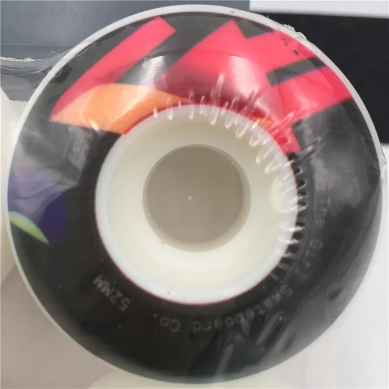 SKATEBOARD WHEEL (80)