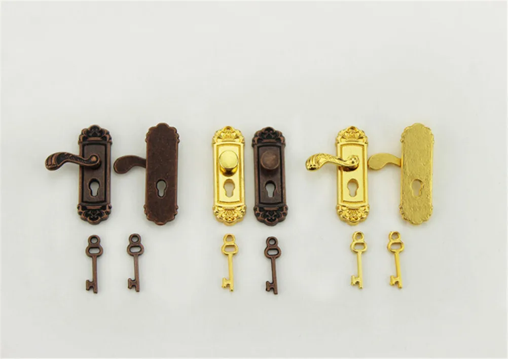 Puppenhaus Miniatur Messing Knöpfe mit Schlüsselloch Schlüssel Set Tür 