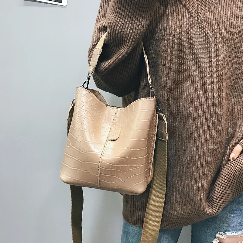 الرجعية نمط الحجر بو الجلود دلو أكياس للمرأة 2019 السيدات اليد حقيبة الإناث Crossbody أكياس صغيرة المحافظ و حقائب