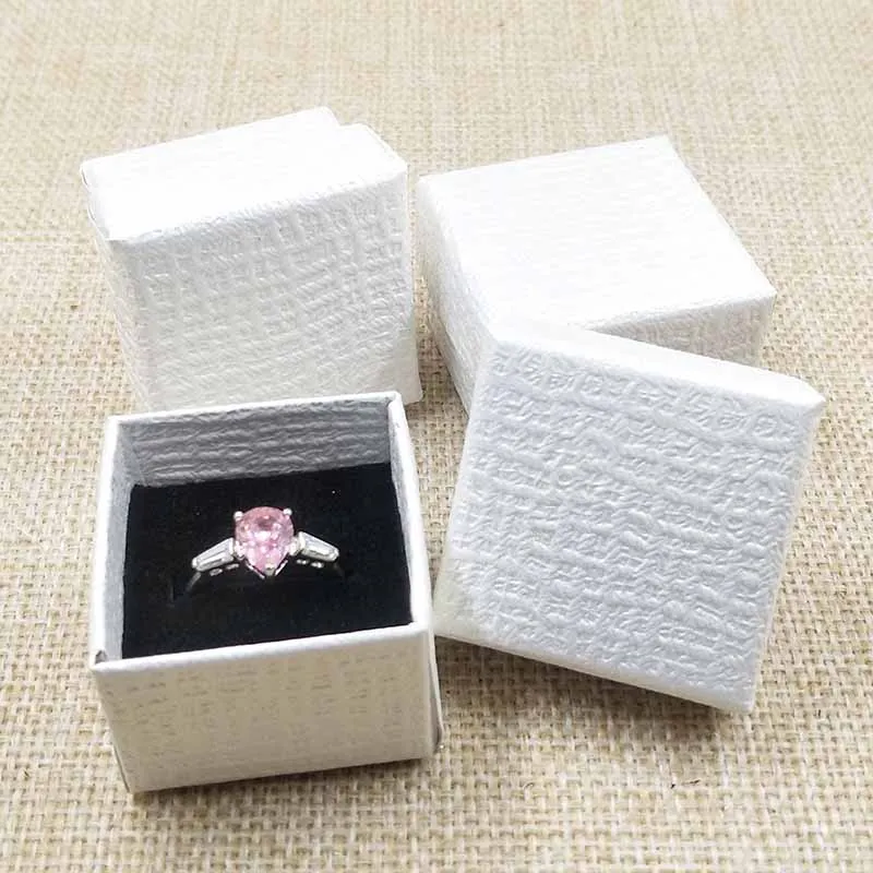 2018New Purple White Pink Ring Box 4X4X3CM Jewelry Packaging