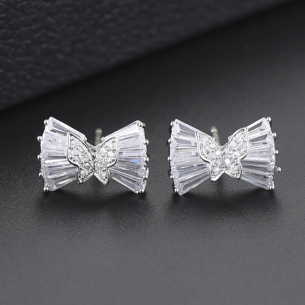 

Delicate Women Girls Earrings Bowknot Shape Full Cubic Zirconia Inlaid Fashion Jewelry Stud Earrings Daily Wear boucle d'oreill
