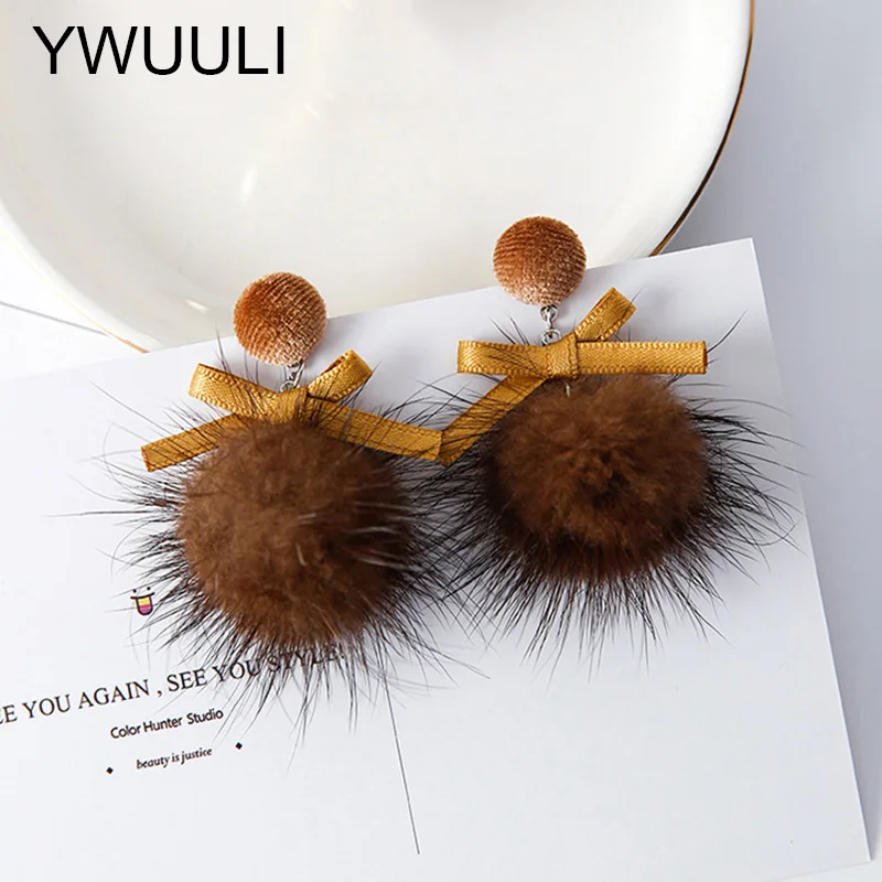 

Winter Korean Mink Fur Pom Pom Ball Dangle Earrings Pendientes Women Sweet Velvet Bowknot Drop Earrings Fashion Jewelry MJ222