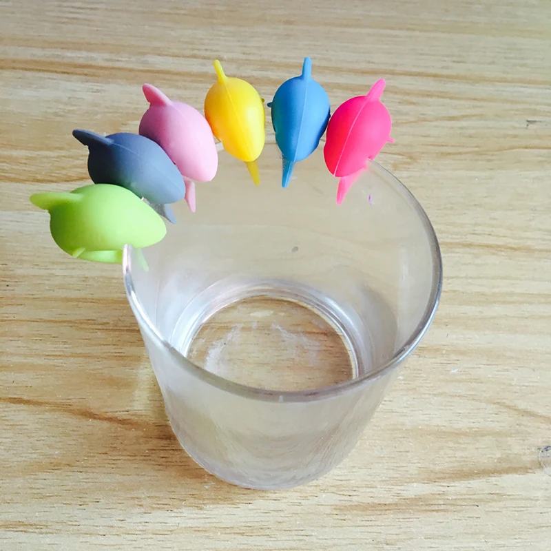 

6pcs Party Shark Lip Smile Dedicated Tag Silicone Suction Cup Wine Glass Rubber party supplies E1