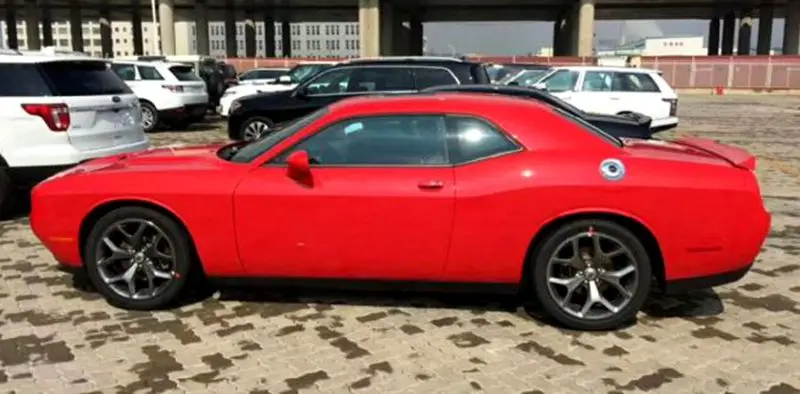 Для Dodge Challenger задний спойлер Высокое качество ABS Материал грунтовка цвет украшение в виде хвостового крыла