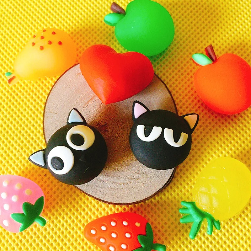 

9Pcs/pear apple strawberry heart cat/miniatures fruit/cute/fairy garden gnome/moss terrarium decor/crafts/bonsai/ DIY supplies