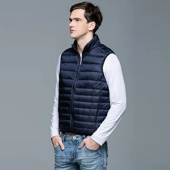 

2020 Winter Fashion Brand Ultra Light Sleeveless Duck Down Jackets Men Vest Streetwear Feather Coats Packable Warm Men Clothes