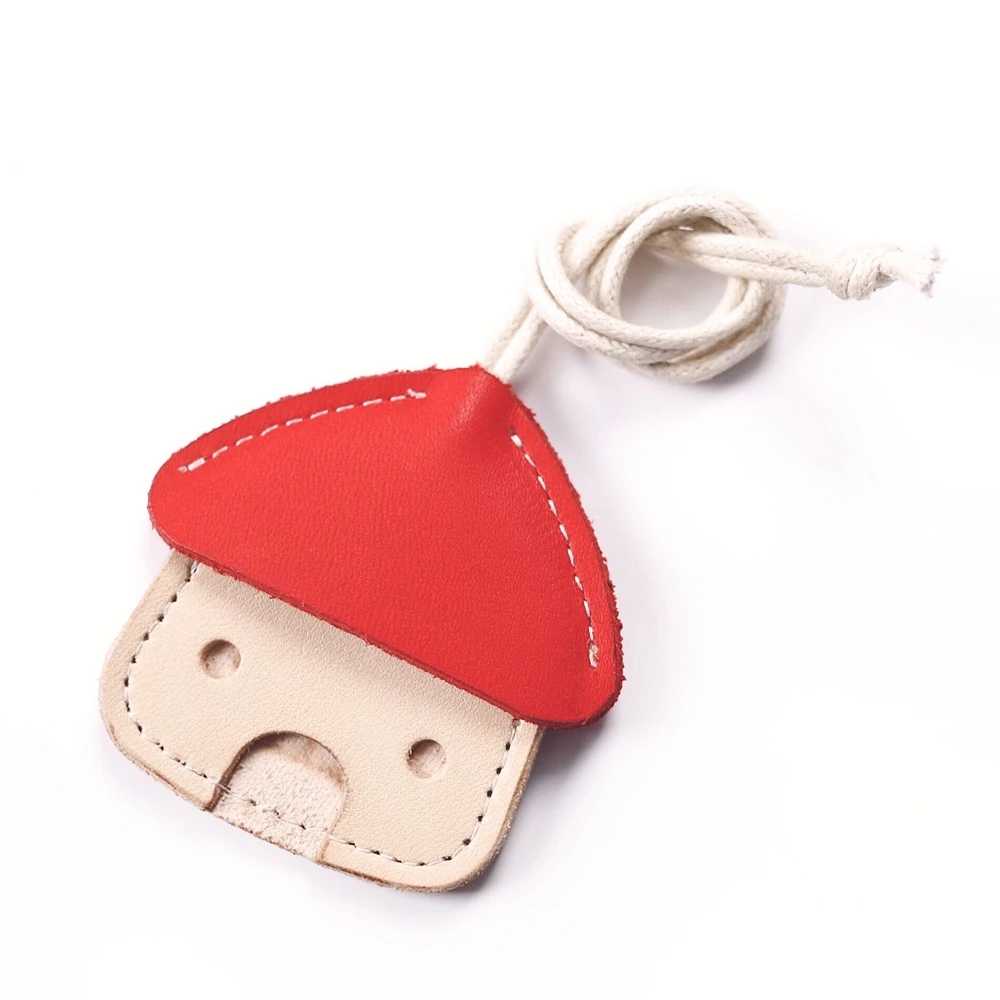 

2017 Christmas Promotional Gift Genuine Leather Mini Access Card Holder Leather Guitar Pick Case Small Card Bag