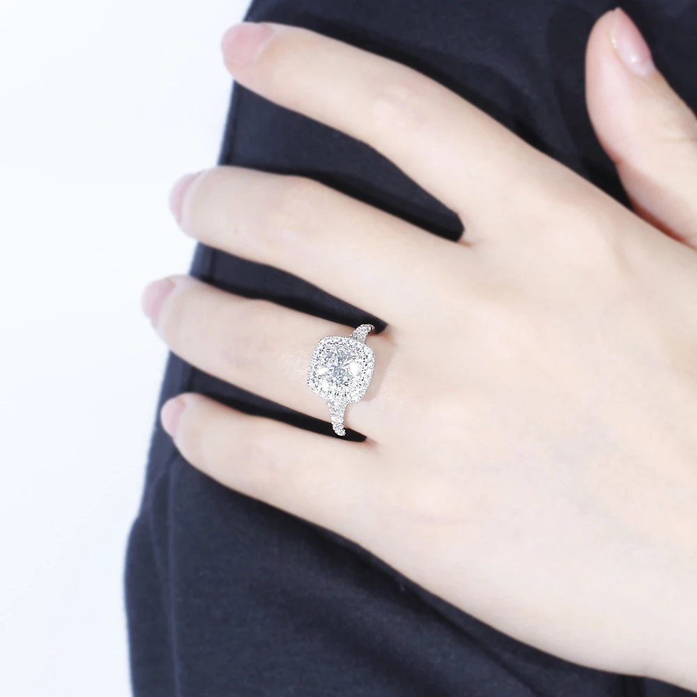 double halo moissanite engagement ring for women (3)