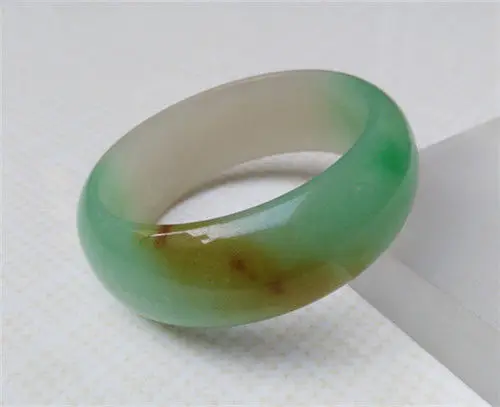 

NEW 100% NATURAL GREEN YELLOW BEAUTIFUL stone BRACELET 60.5MM a