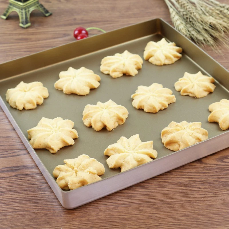 

11 Inch Square Cake Baking Pan Non-stick Bread Cookies Baking Pan Flat Bottom Bread Baking Tray 28*28*3cm