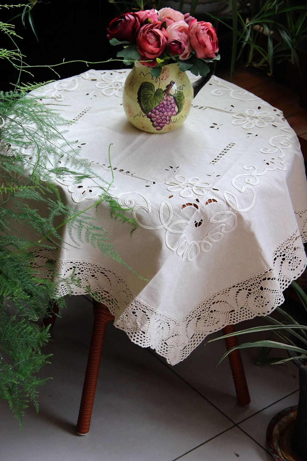 Pretty Beige Embroidered tablecloth Table Cloth 85*85cm 36inch