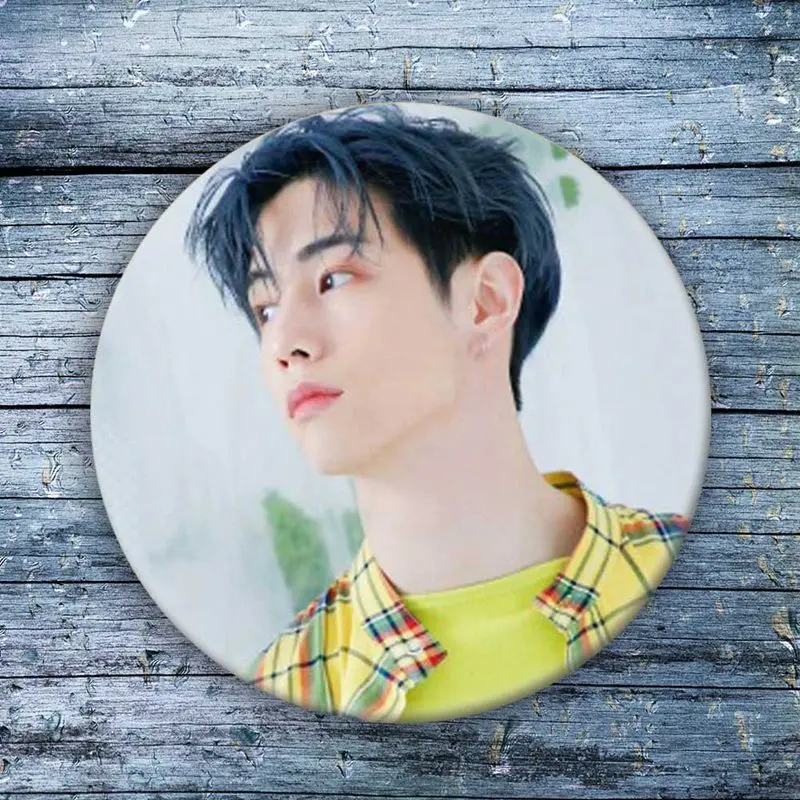 

KPOP GOT7 New 3rd Album Present YOU Brooch Pin Badge Accessories For Clothes Hat Backpack Decoration
