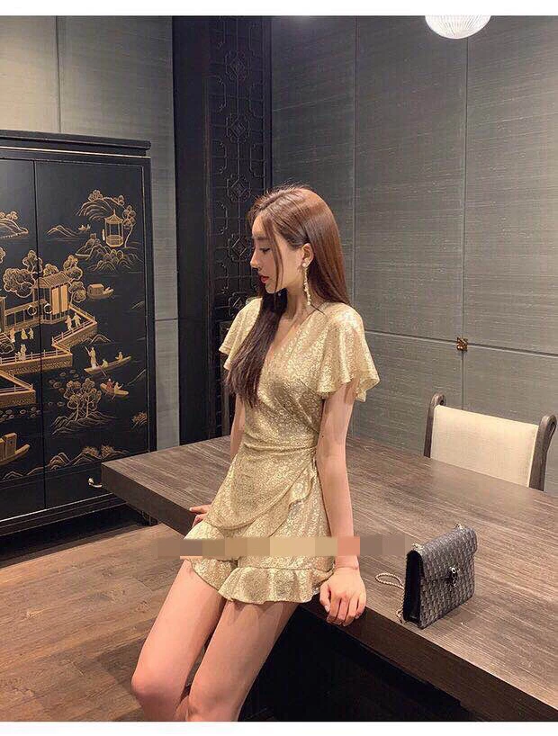 New Arrival Summer Gold Dress Women Sexy Deep V Neck Mermaid Ruffles Mini Dress Fashion Hollow Out Empire Vestido Feminina